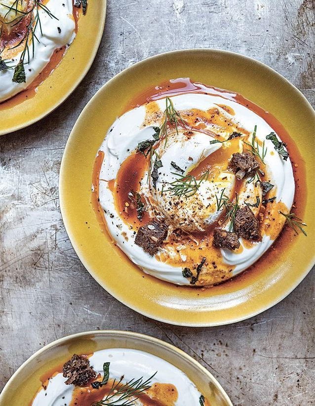 Poached eggs, Turkish yogurt