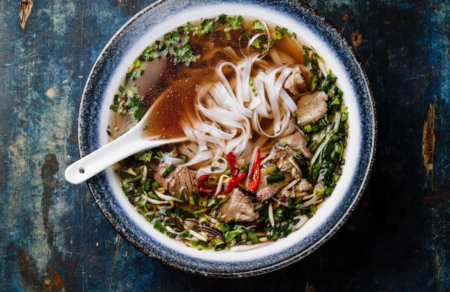 Homemade pho soup to feel like you’re in Vietnam
