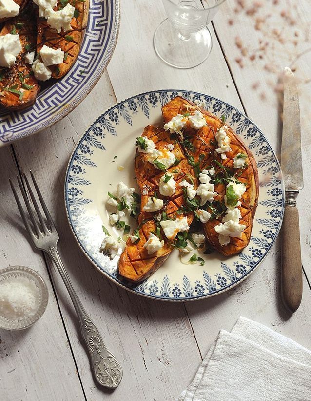 Roasted sweet potatoes with feta