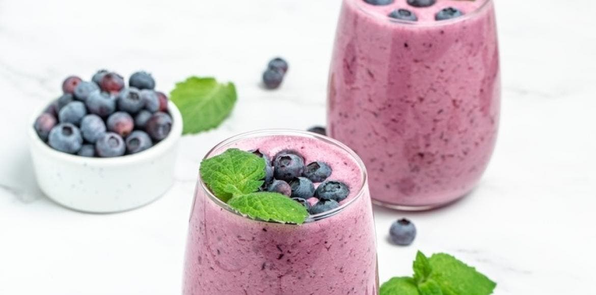 Smooth swords, matcha and mint