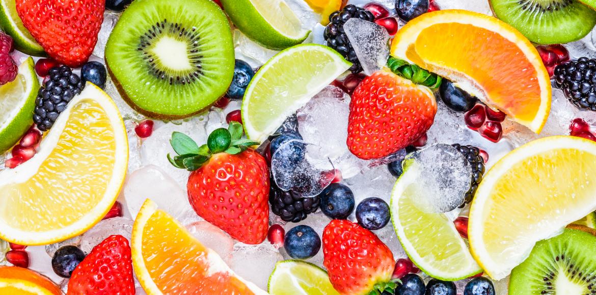 The 10 fruits with the lowest sugar content