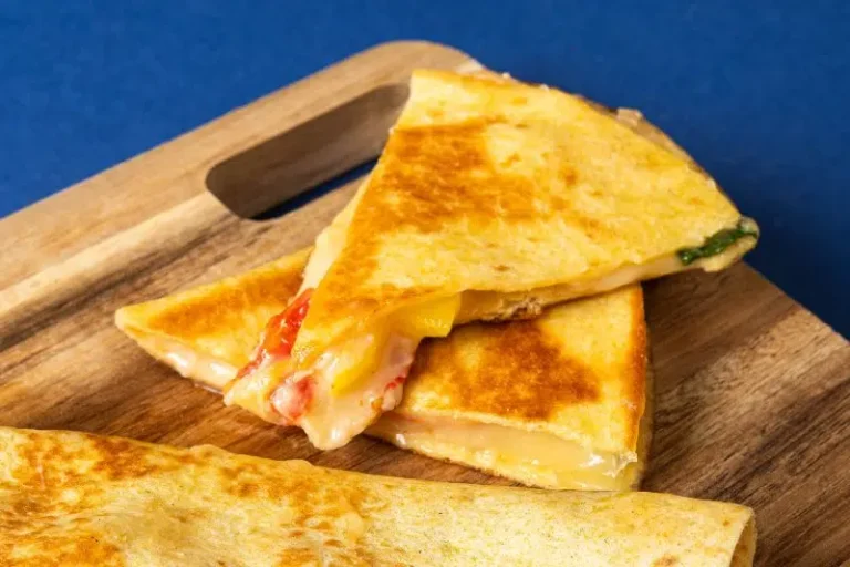 Quesadillas with grilled vegetables and AOP Maroilles