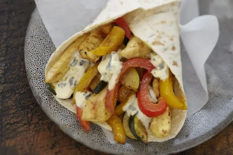 Chicken curry wrap with Bresse Bleu