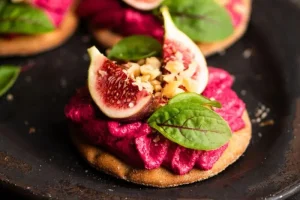 Beetroot cream with fresh goat’s cheese