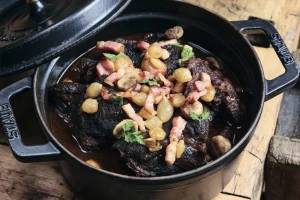 Casserole of beef cheek confit with Burgundian style