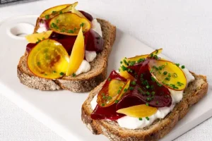 Seed toast, beetroot variation and smoked stracciatella